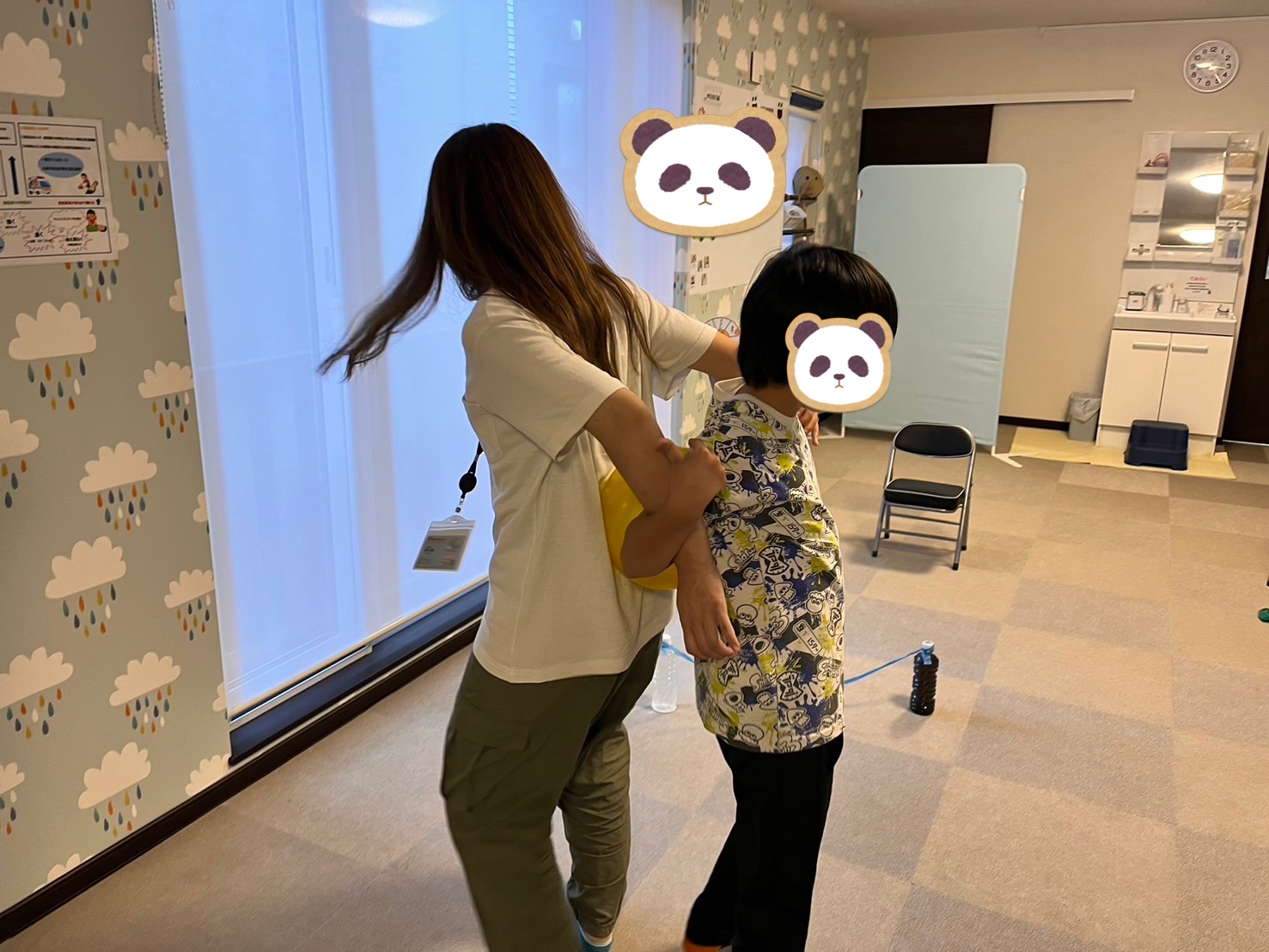 背中合わせボール運びリレー🌈
