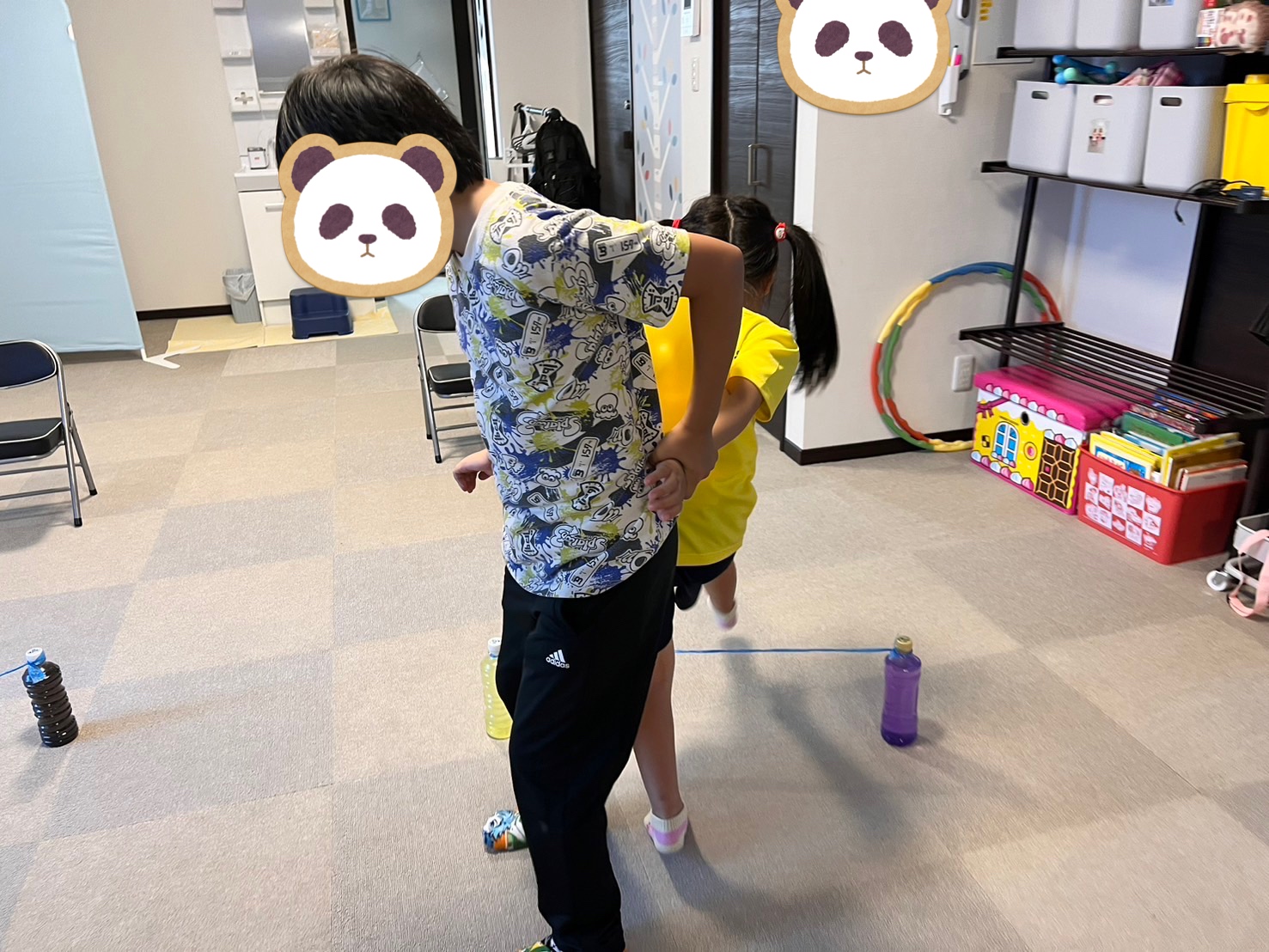 背中合わせボール運びリレー🌈
